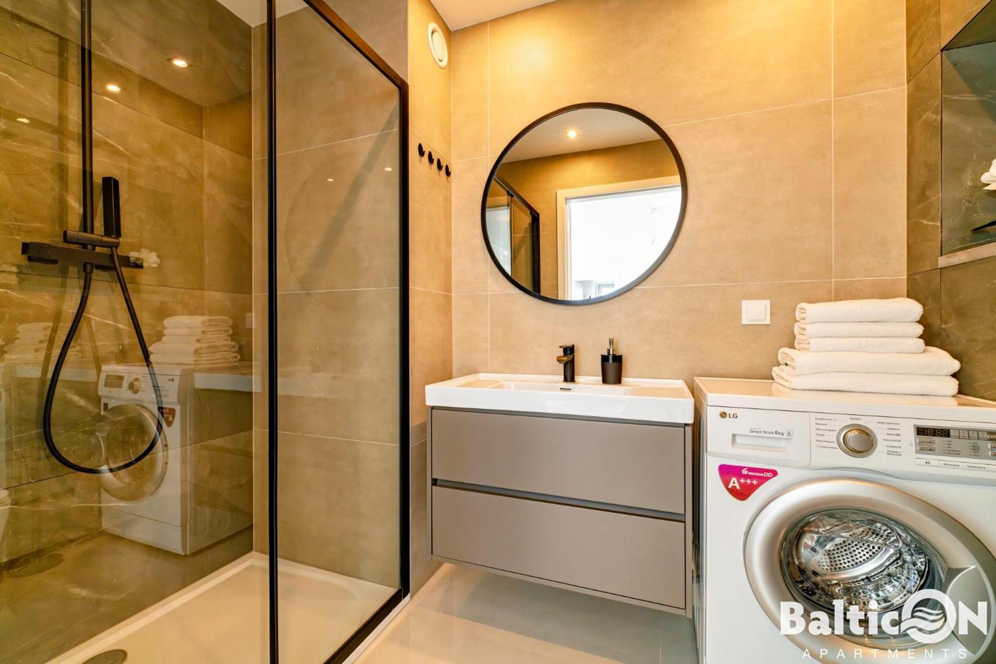Apartamenty Balticon Westin House -Luksusowy 70M2 , Basen Pool, Sauna, Parking Inklusive Kołobrzeg Esterno foto